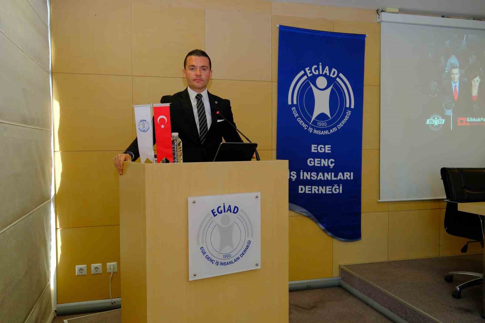 Özhelvacı: "Yapay zekâ, rekabet gücünü şekillendiren stratejik bir unsur"
