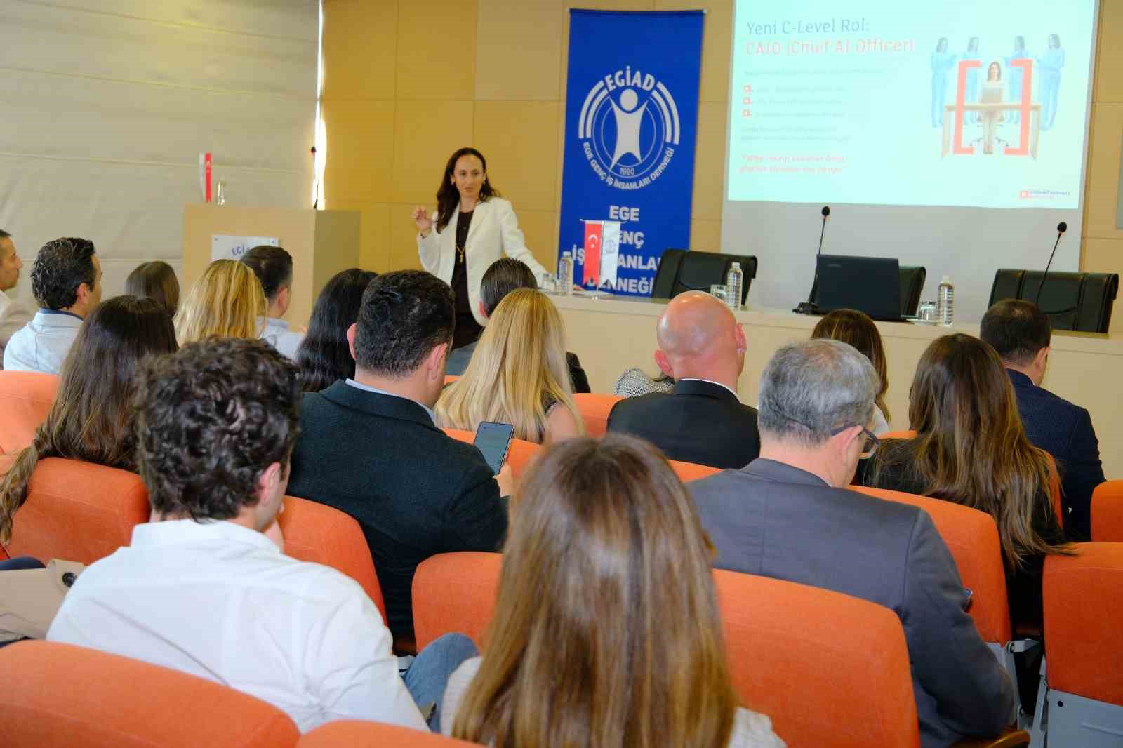 Özhelvacı: "Yapay zekâ, rekabet gücünü şekillendiren stratejik bir unsur"
