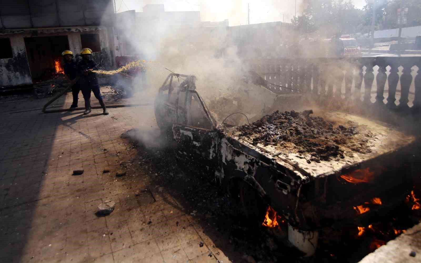 Pakistan’da ABD Büyükelçiliği önünde protesto: 8 ölü
