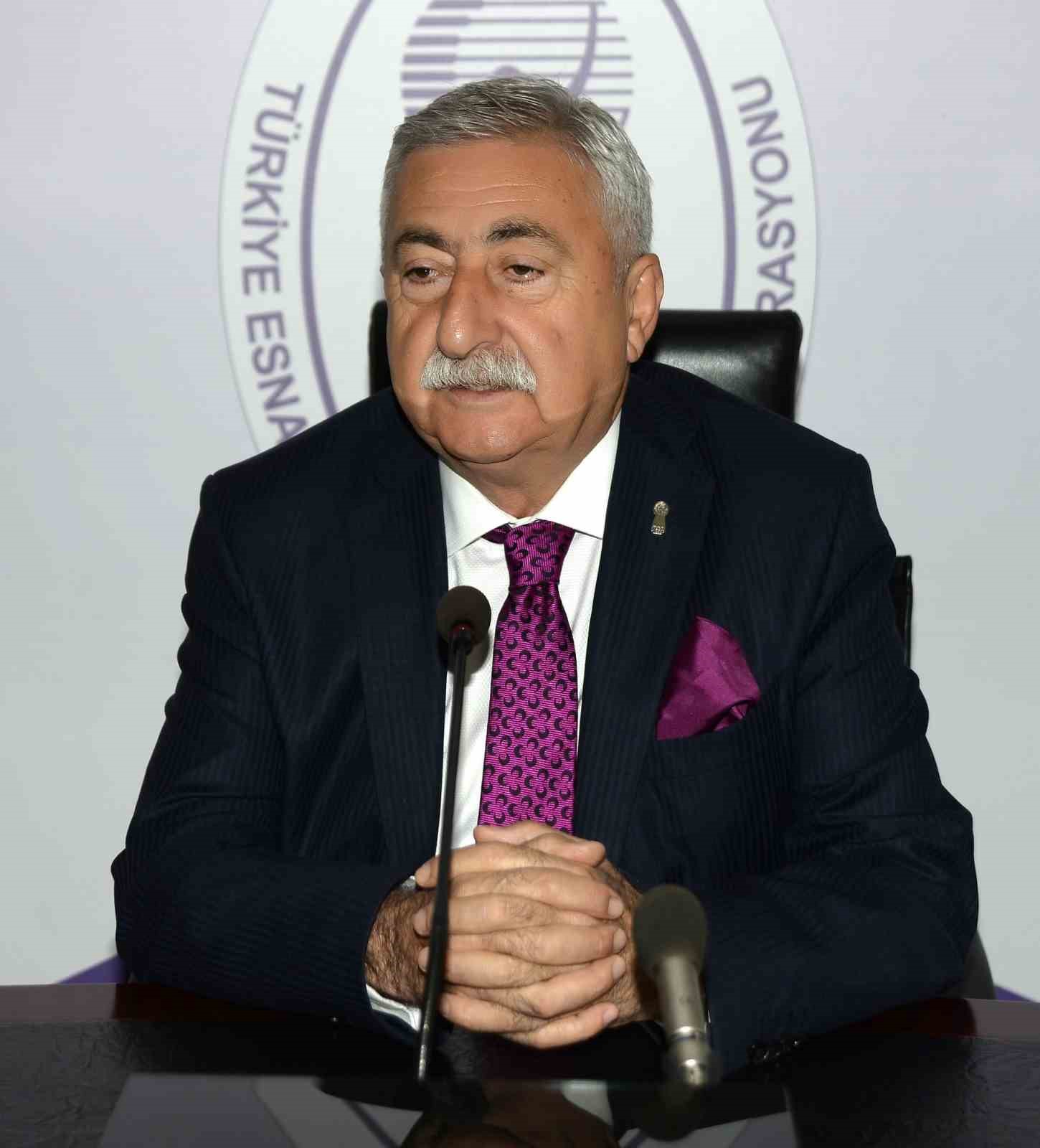 Palandöken: "Ara tatil ve bayram trafiğine dikkat"
