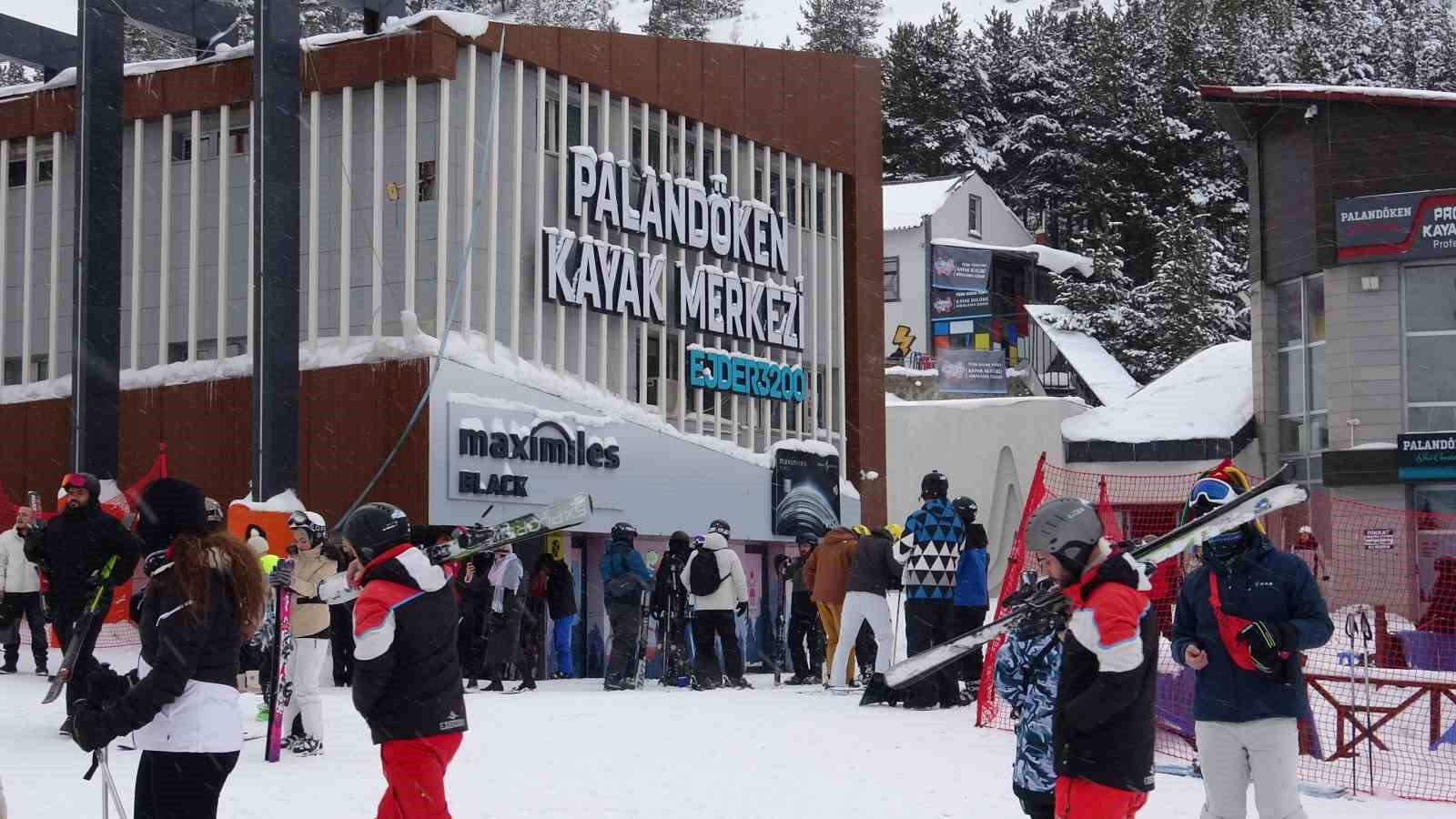 Palandöken’de sömestir tatili yoğunluğu
