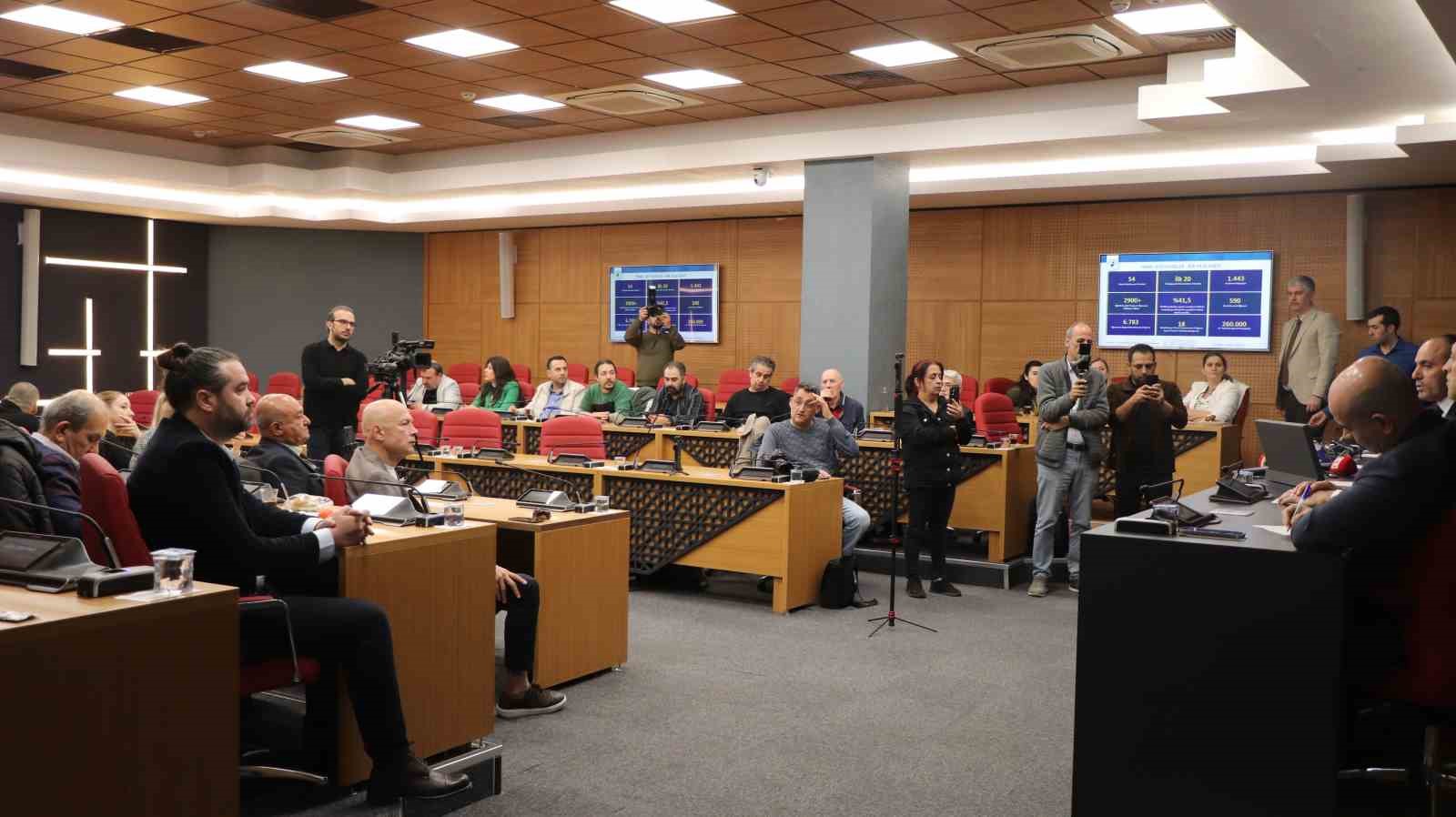 Pamukkale Üniversitesi’nde 2025-2026 arası 1 yıllık dönüşüm açıklandı
Pamukkale Üniversitesi’nde 2025-2026 arası 1 yıllık dönüşüm açıklandı