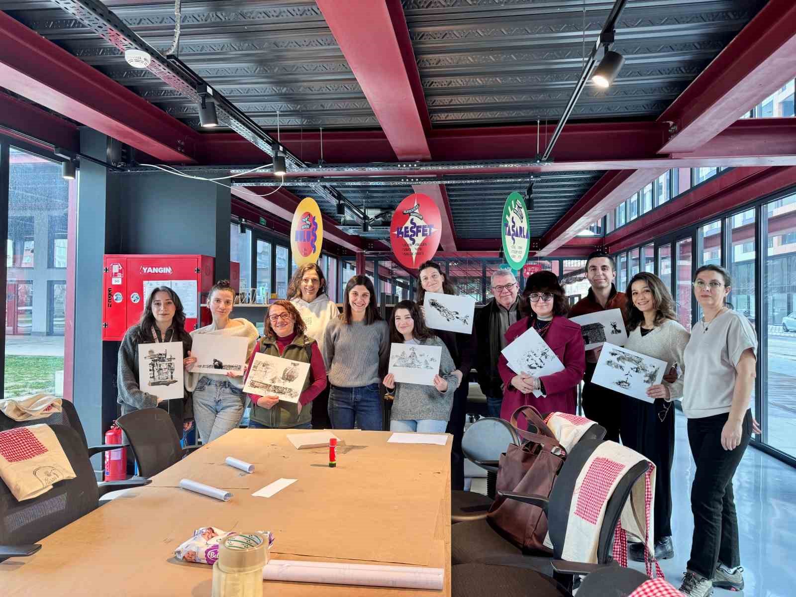 Pancar Deposu’nda gündelik malzemeler sanata dönüştü
