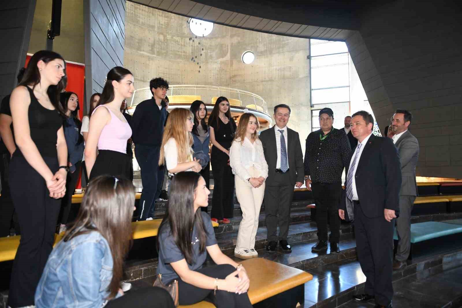 Panorama 1326 Bursa Fetih Müzesi 2025’te ziyaretçi rekoru kırdı
Panorama 1326 Bursa Fetih Müzesi 2025’te ziyaretçi rekoru kırdı