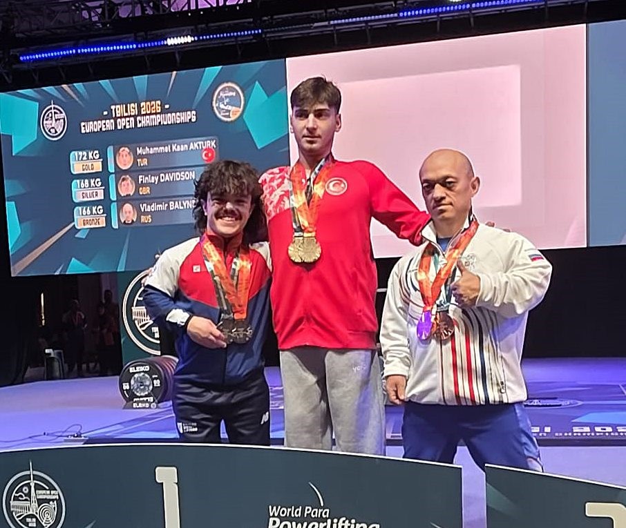 Para Halter Şampiyonası’nda milli sporculardan madalyalar
