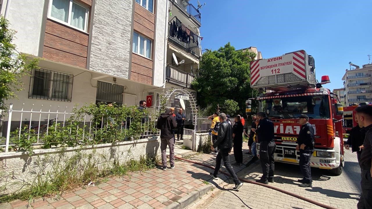 Patlama sonrası çıkan yangında engelli şahıs hayatını kaybetti
