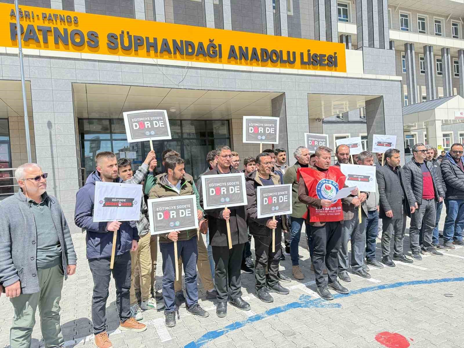 Patnos Eğitim-Bir-Sen’den şiddet tepkisi: "Artık yeter"
