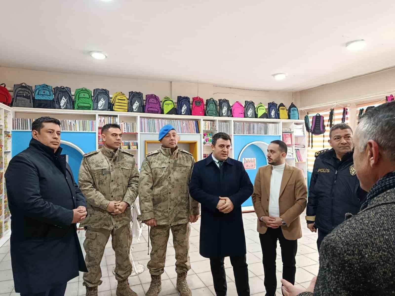 Patnos’ta iyilik dükkanı açıldı
