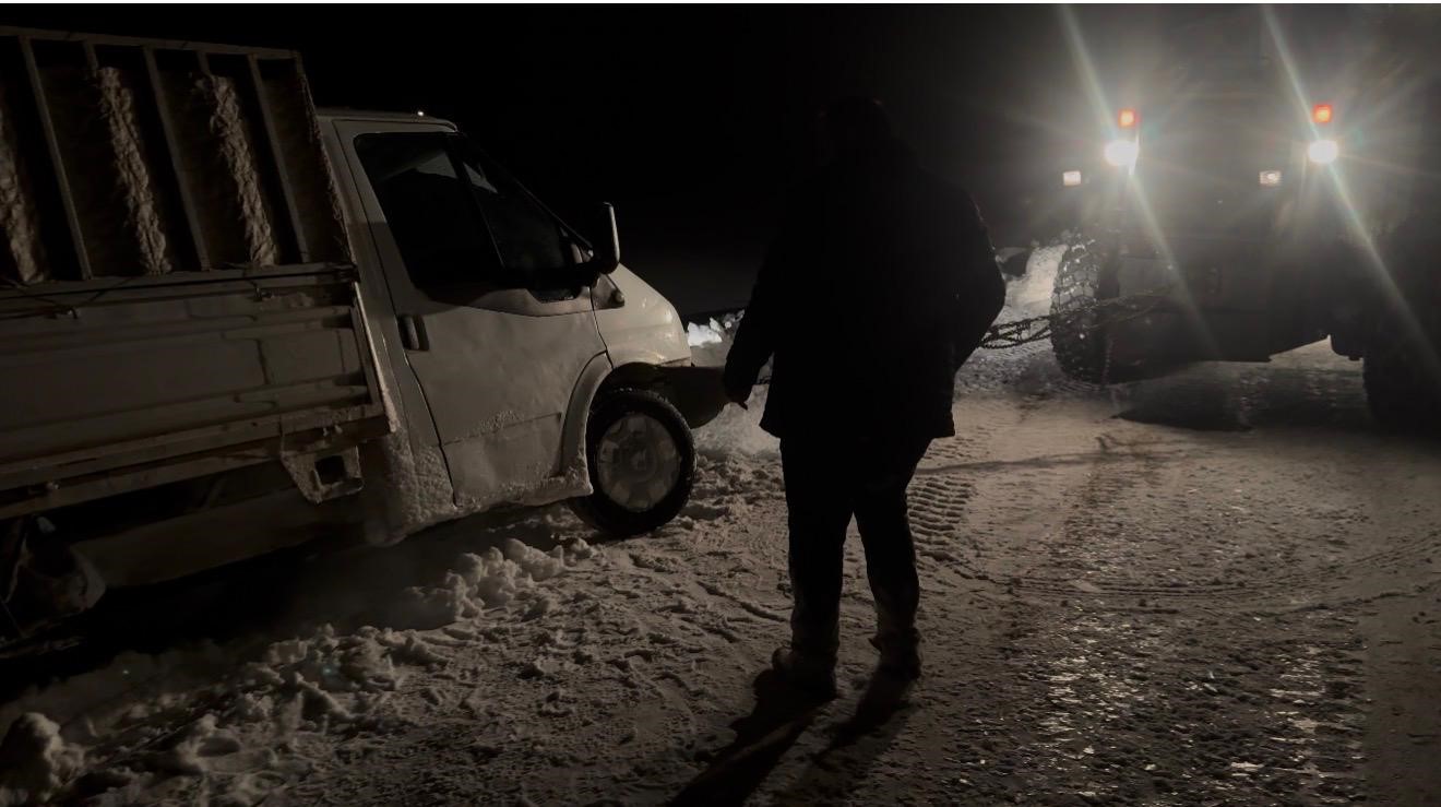 Patnos’ta kar ve tipi hayatı olumsuz etkiliyor
