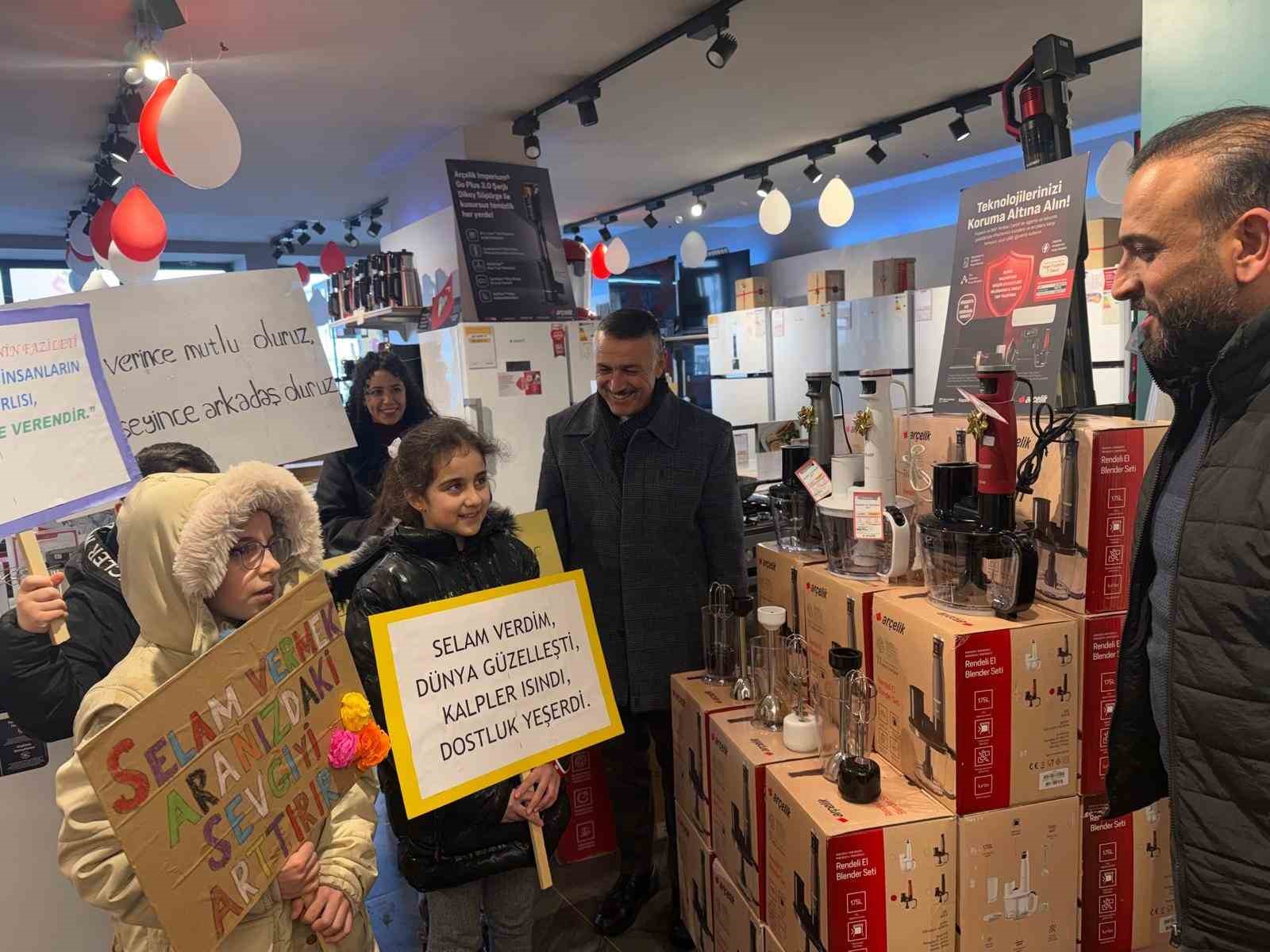 Patnos’ta "Türkiye Selamlaşıyor" Etkinliği Başladı
