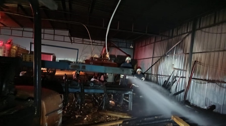 Payas’ta marangoz atölyesinde yangın
