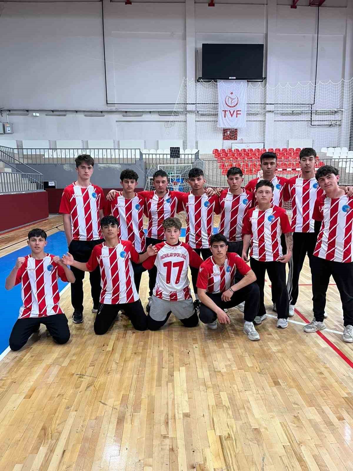 Pazarlar Spor Lisesi krikette Türkiye finallerinde
