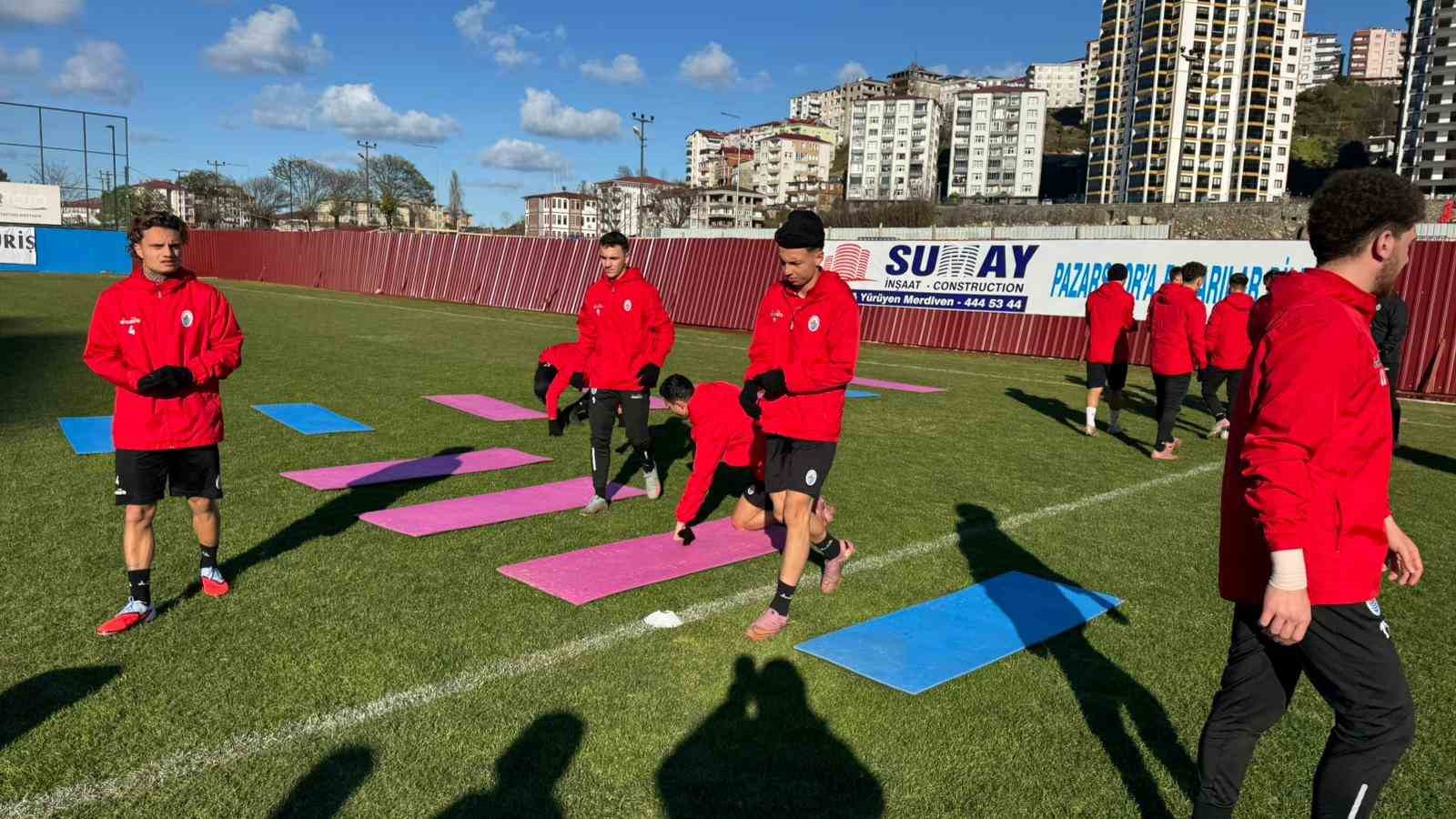 Pazarspor’da ikinci yarı mesaisi başladı

