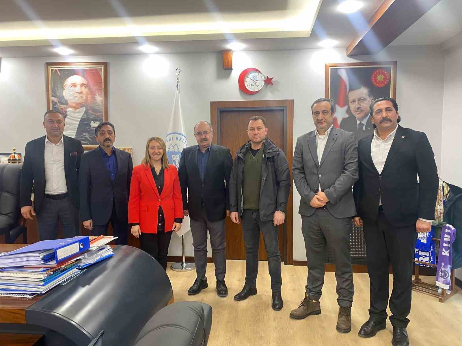 Pazaryeri Belediyesi’nden çalışanları bayram ettirecek zam
