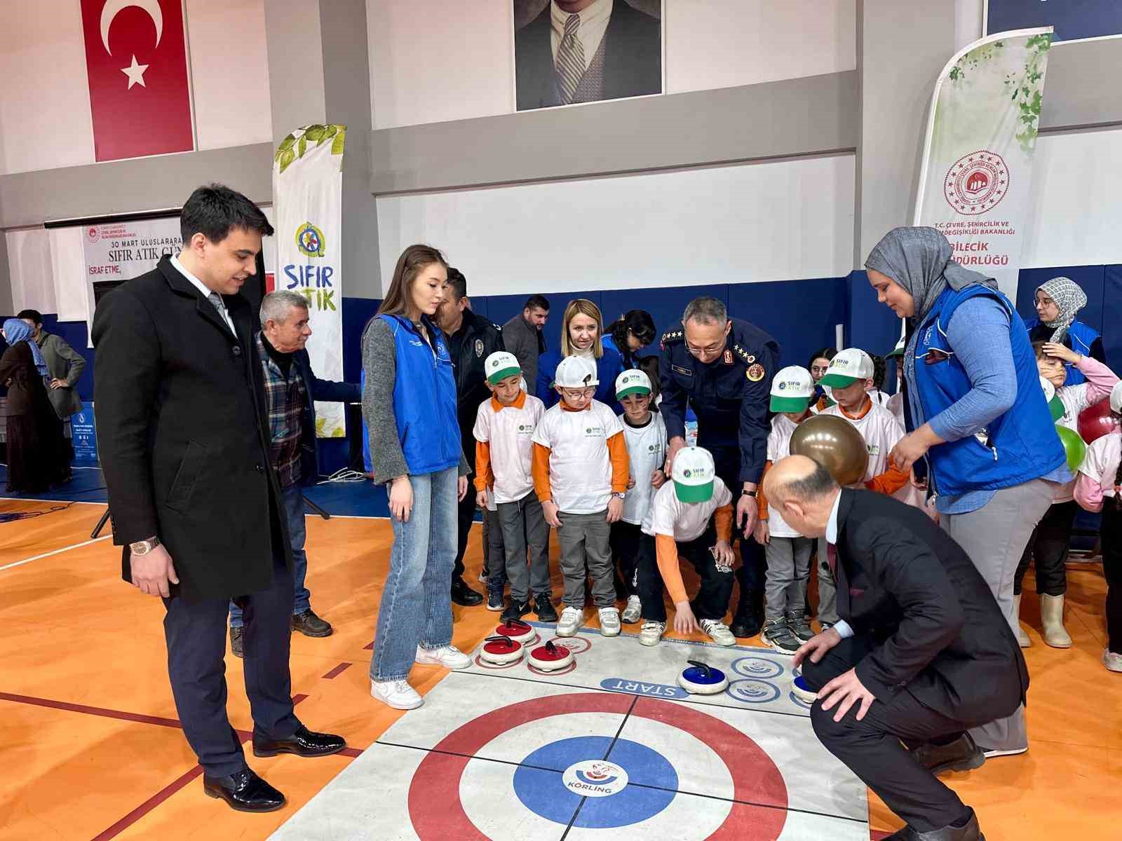 Pazaryeri’nde ‘Uluslararası Sıfır Atık Günü’ etkinliği
Pazaryeri’nde ‘Uluslararası Sıfır Atık Günü’ etkinliği