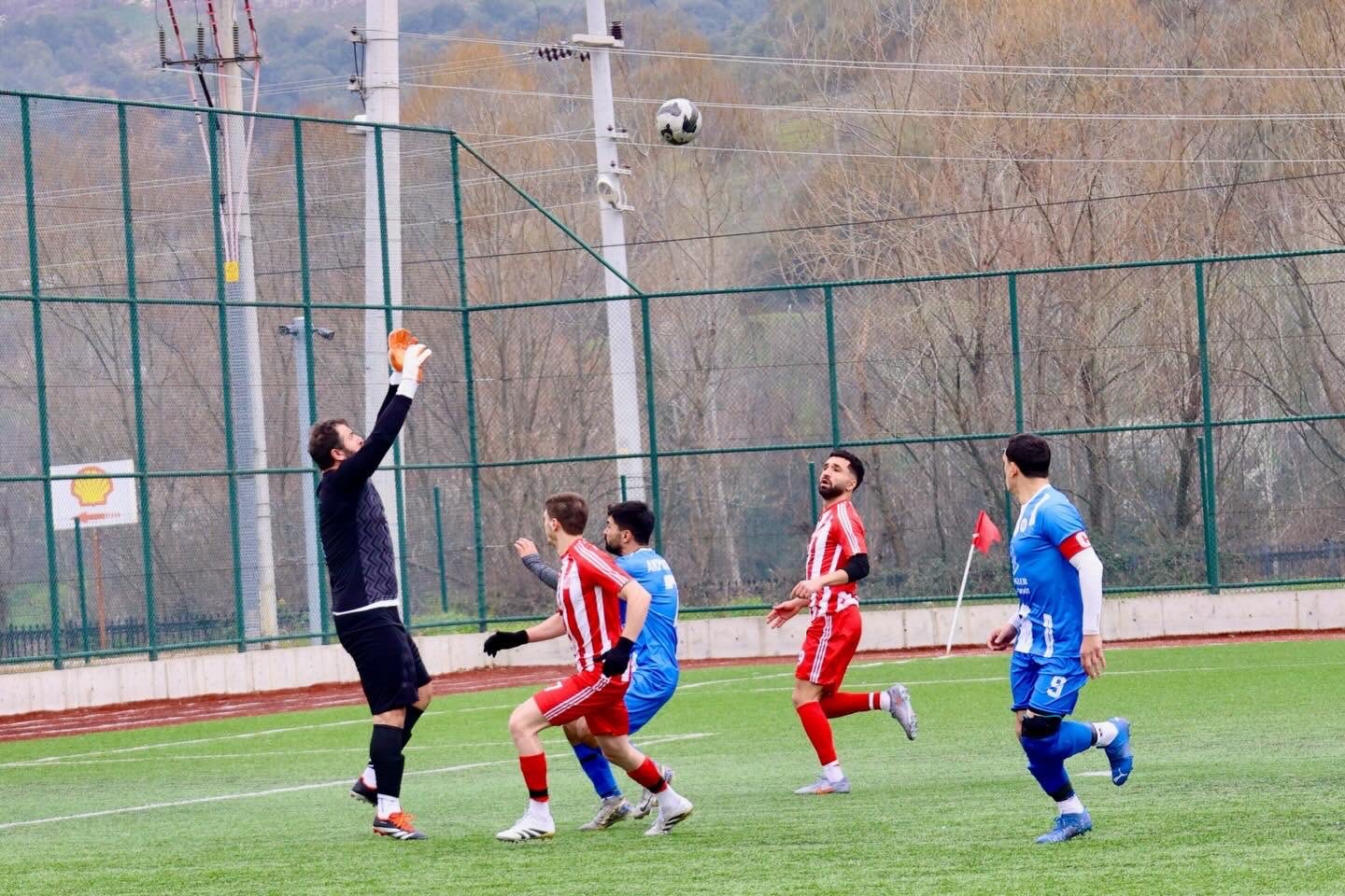 Pazaryerispor gol oldu yağdı

