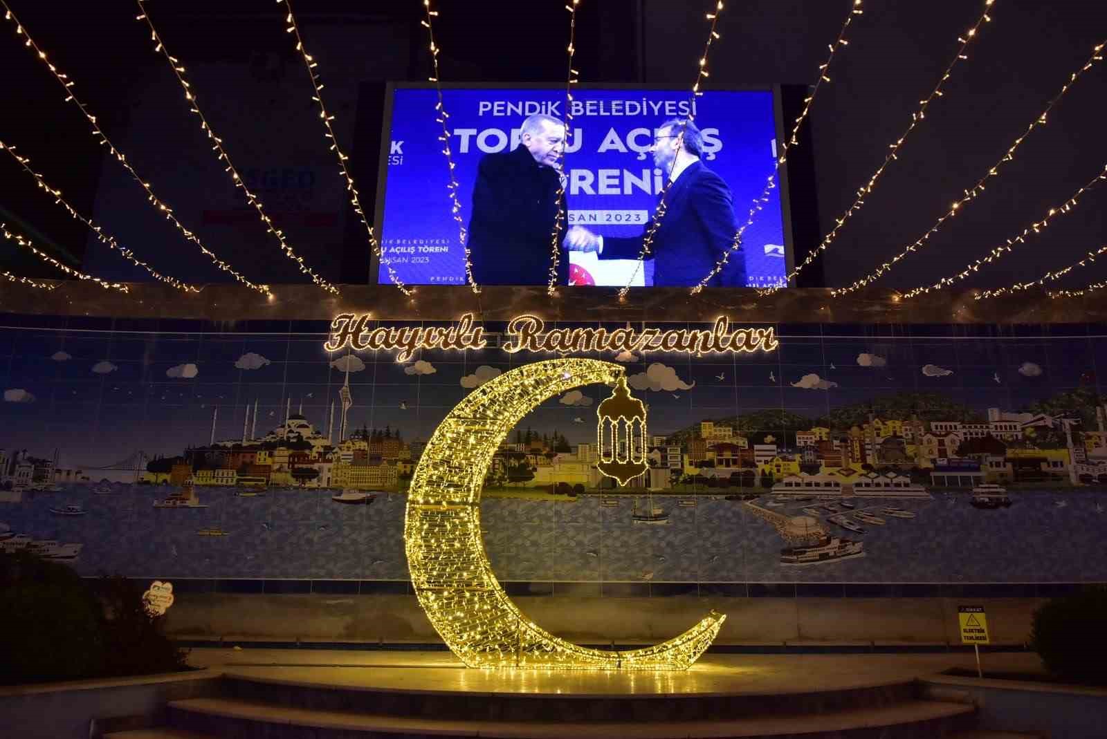 Pendik Belediyesi Ramazan hazırlıklarını tamamladı
Pendik Belediyesi Ramazan hazırlıklarını tamamladı