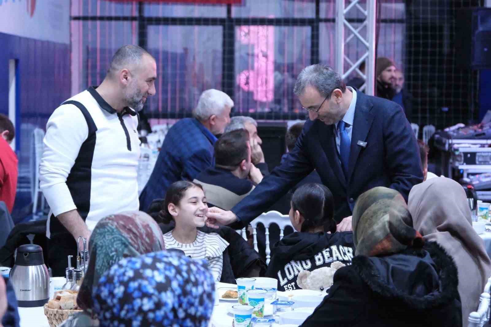 Pendik Belediyesi Ramazan hazırlıklarını tamamladı
Pendik Belediyesi Ramazan hazırlıklarını tamamladı