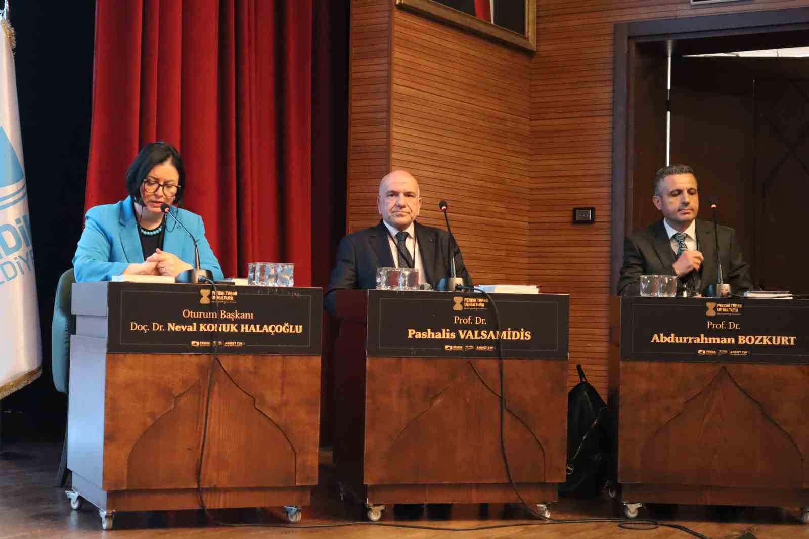 Pendik’in 8 bin yıllık hafızası kayıt altında: Tarih ve kültür bu sempozyumda buluştu
Pendik’in 8 bin yıllık hafızası kayıt altında: Tarih ve kültür bu sempozyumda buluştu