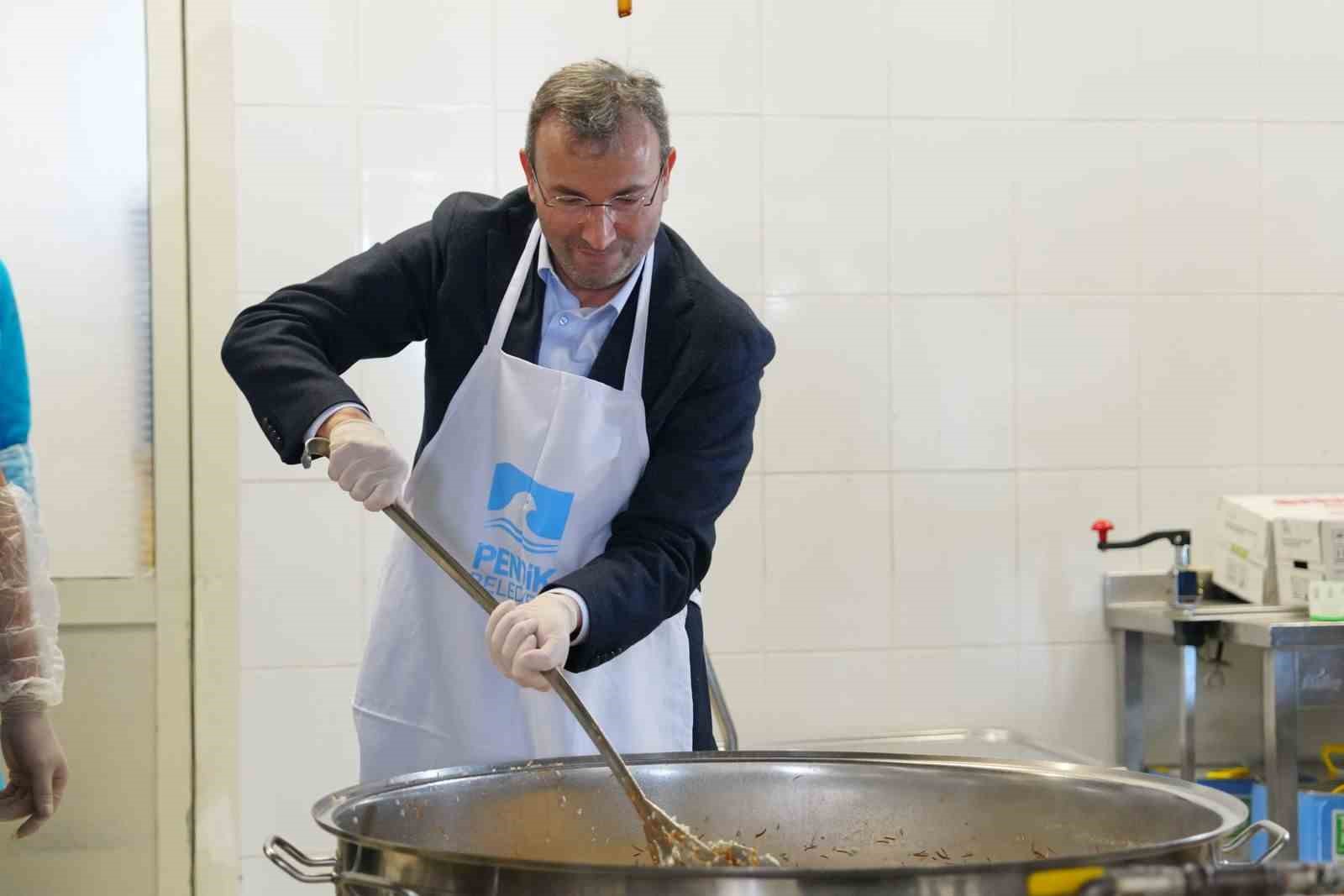 Pendik’te dayanışma ruhu Ramazan’da da yaşatılıyor
