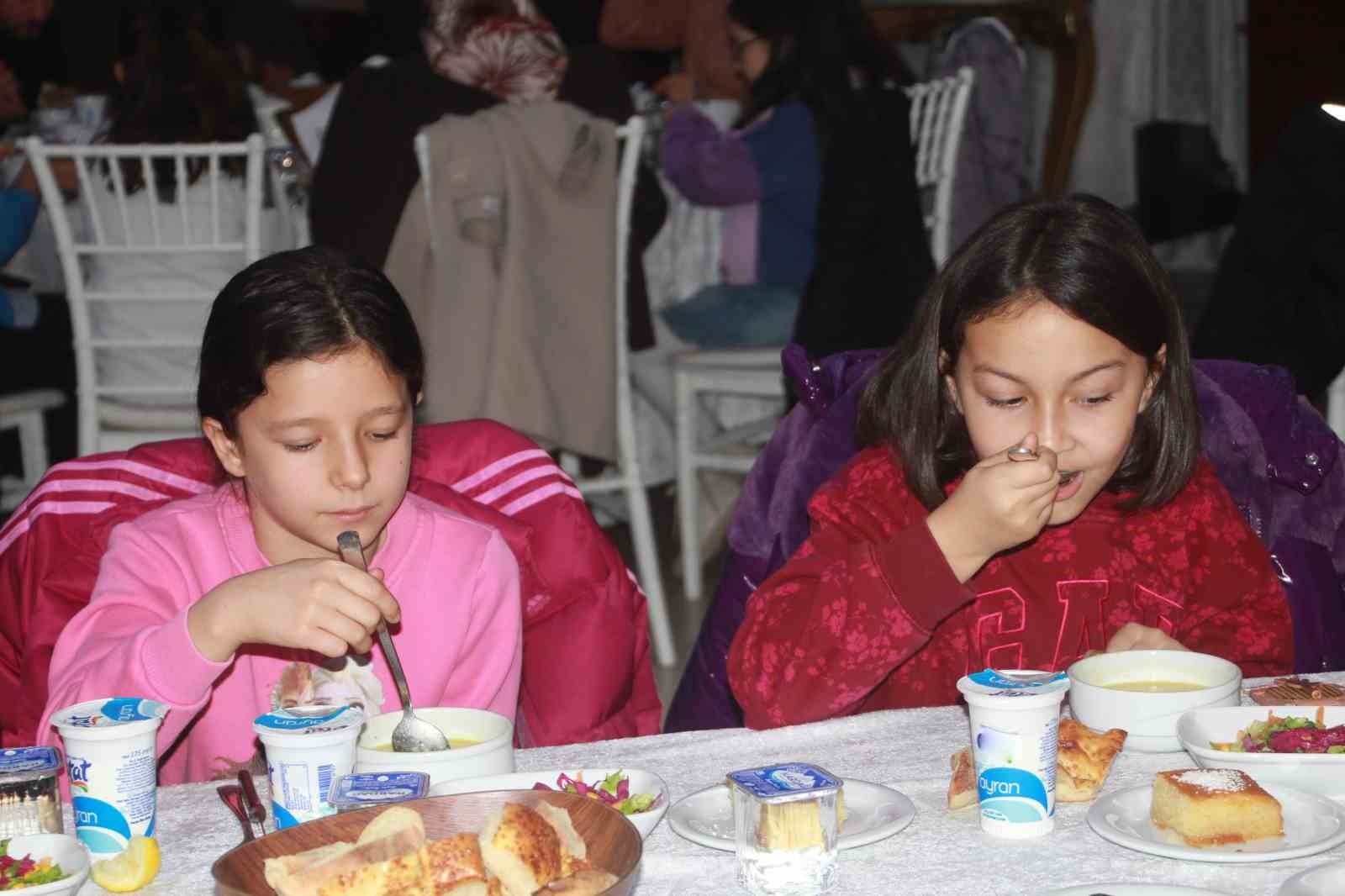 Perşembe’de çocuklar ‘ilk orucum, ilk iftarım’ programında buluştu
