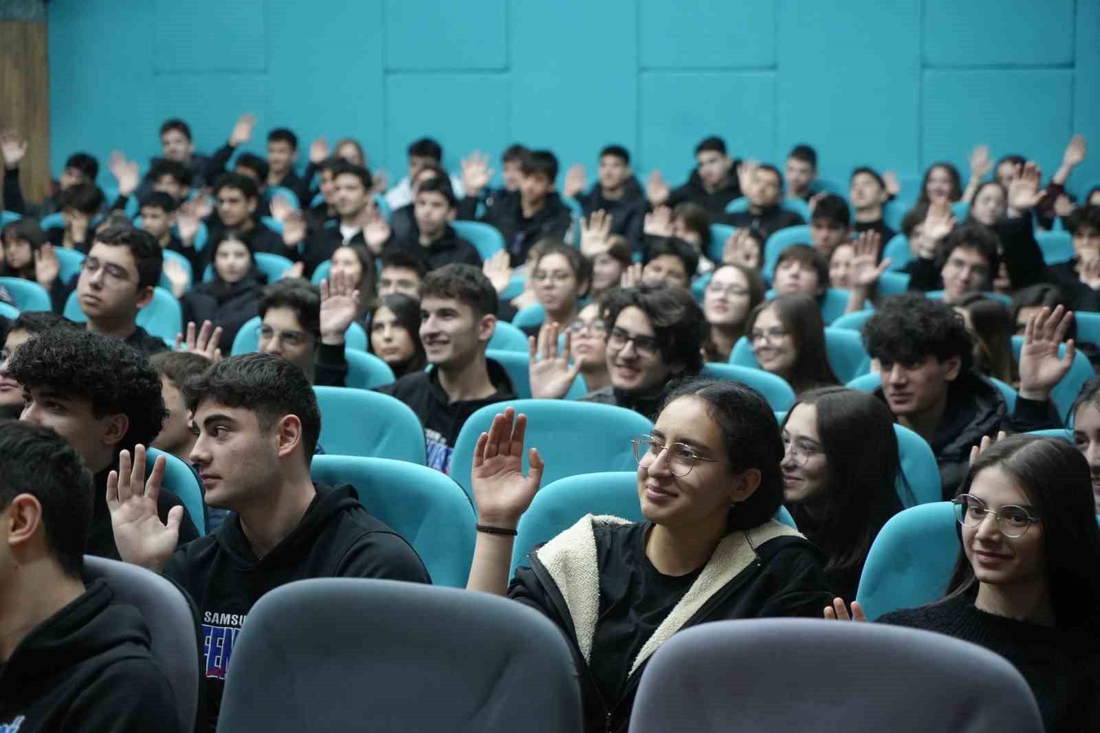 Petek Genç ile sınav kaygısına profesyonel rehberlik
