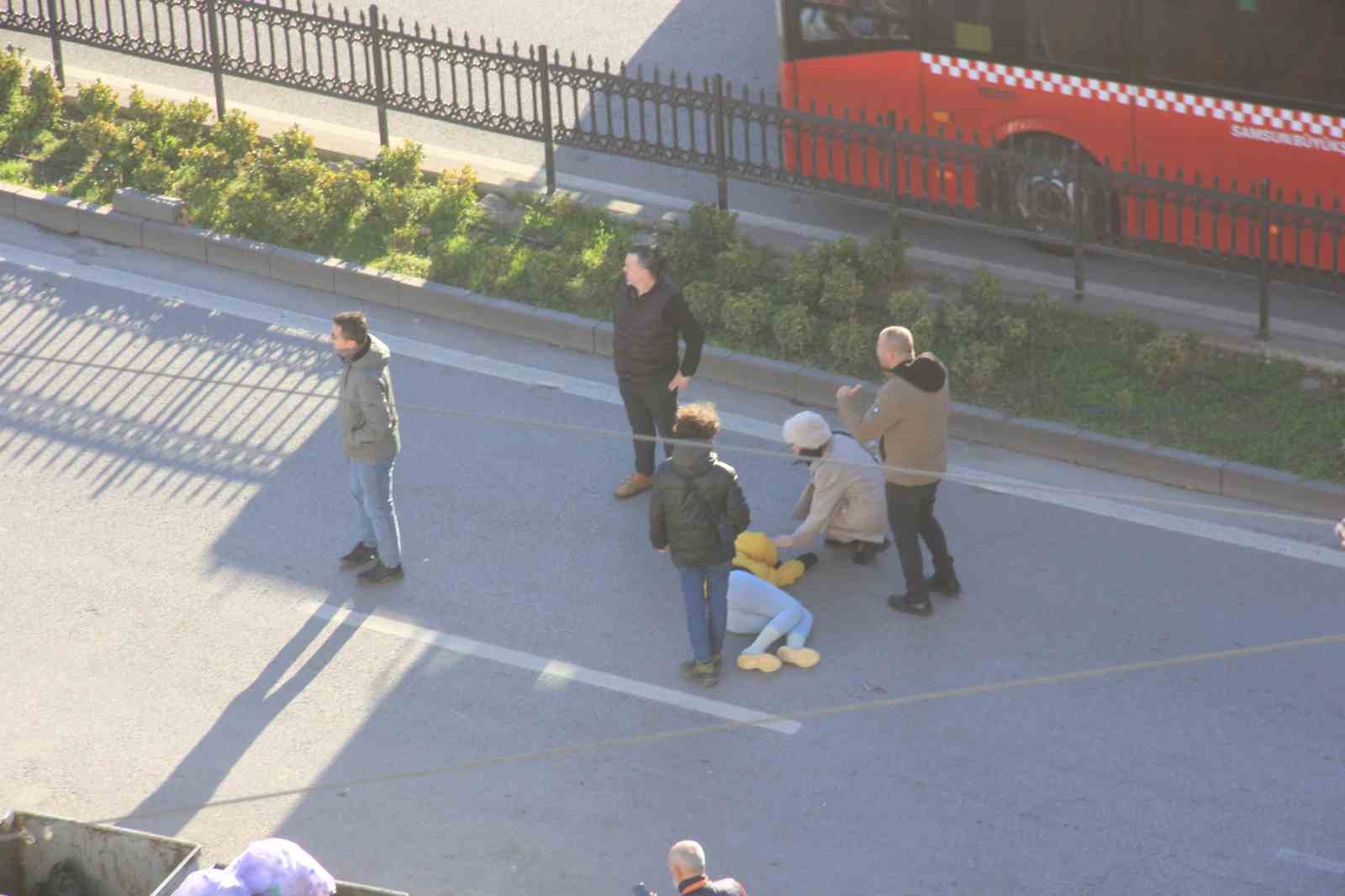 Pikap ile motosiklet çarpıştı: 1 yaralı
