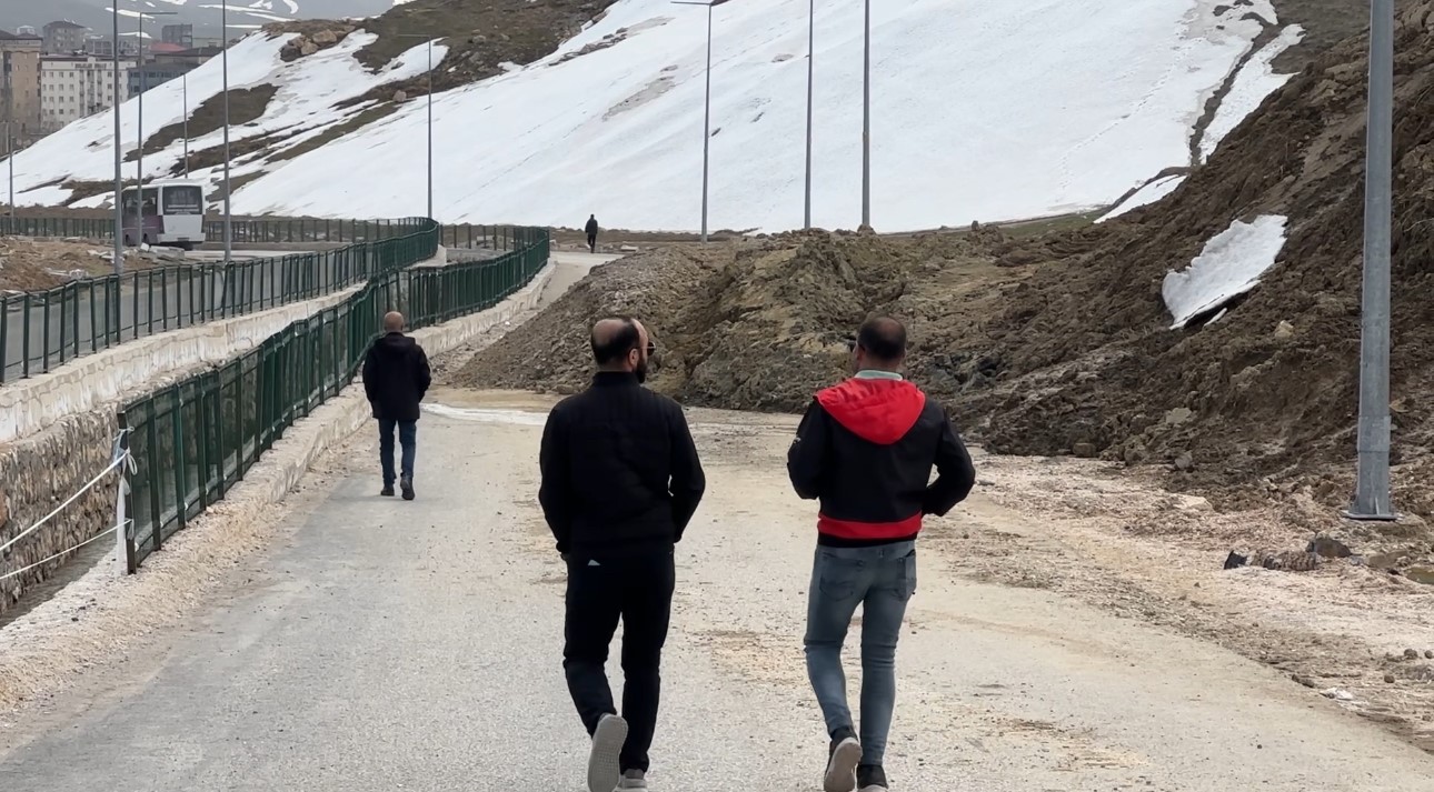 Pizok yolu 13 gündür kapalı
