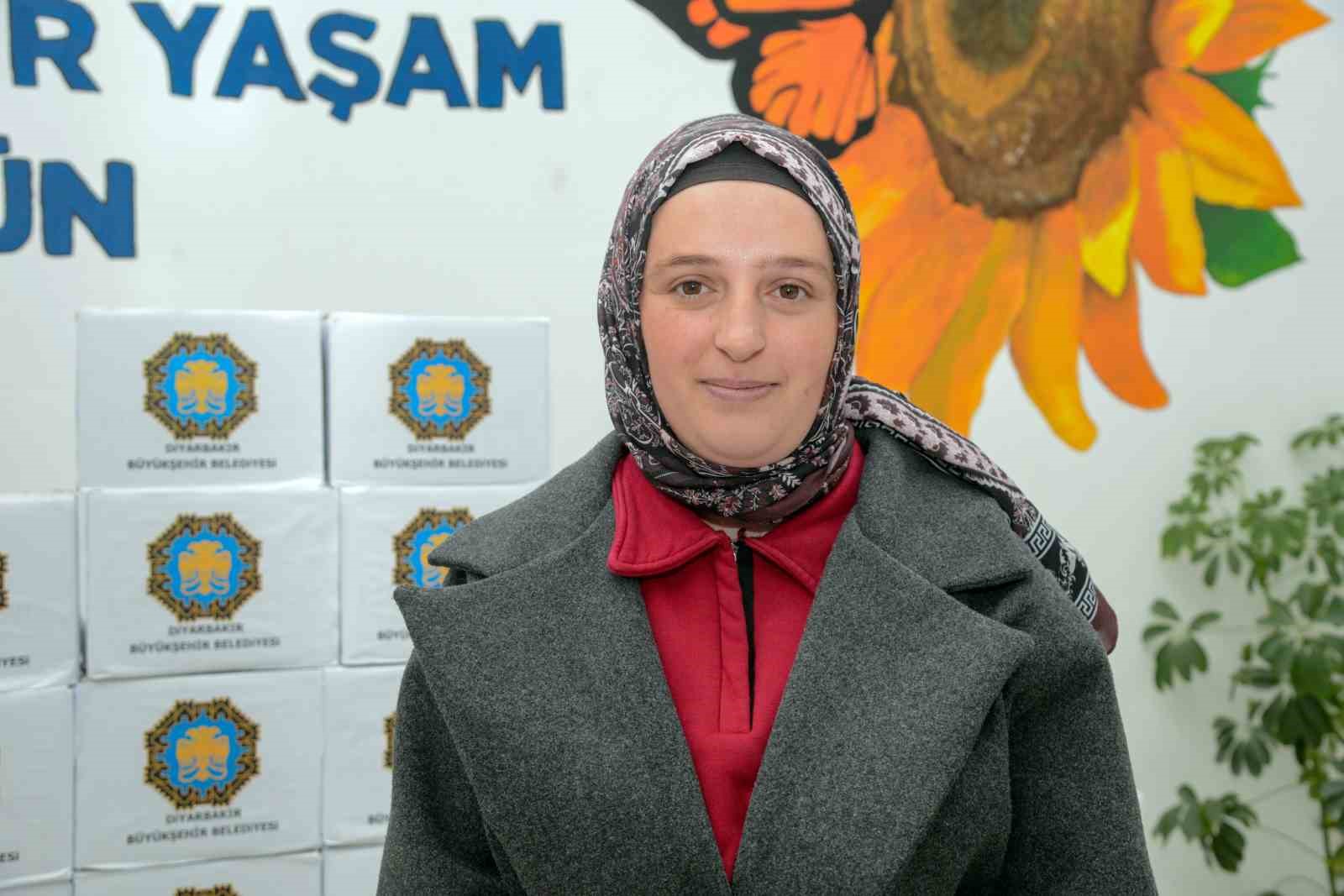 PKU hastalarına düşük proteinli gıda desteği
