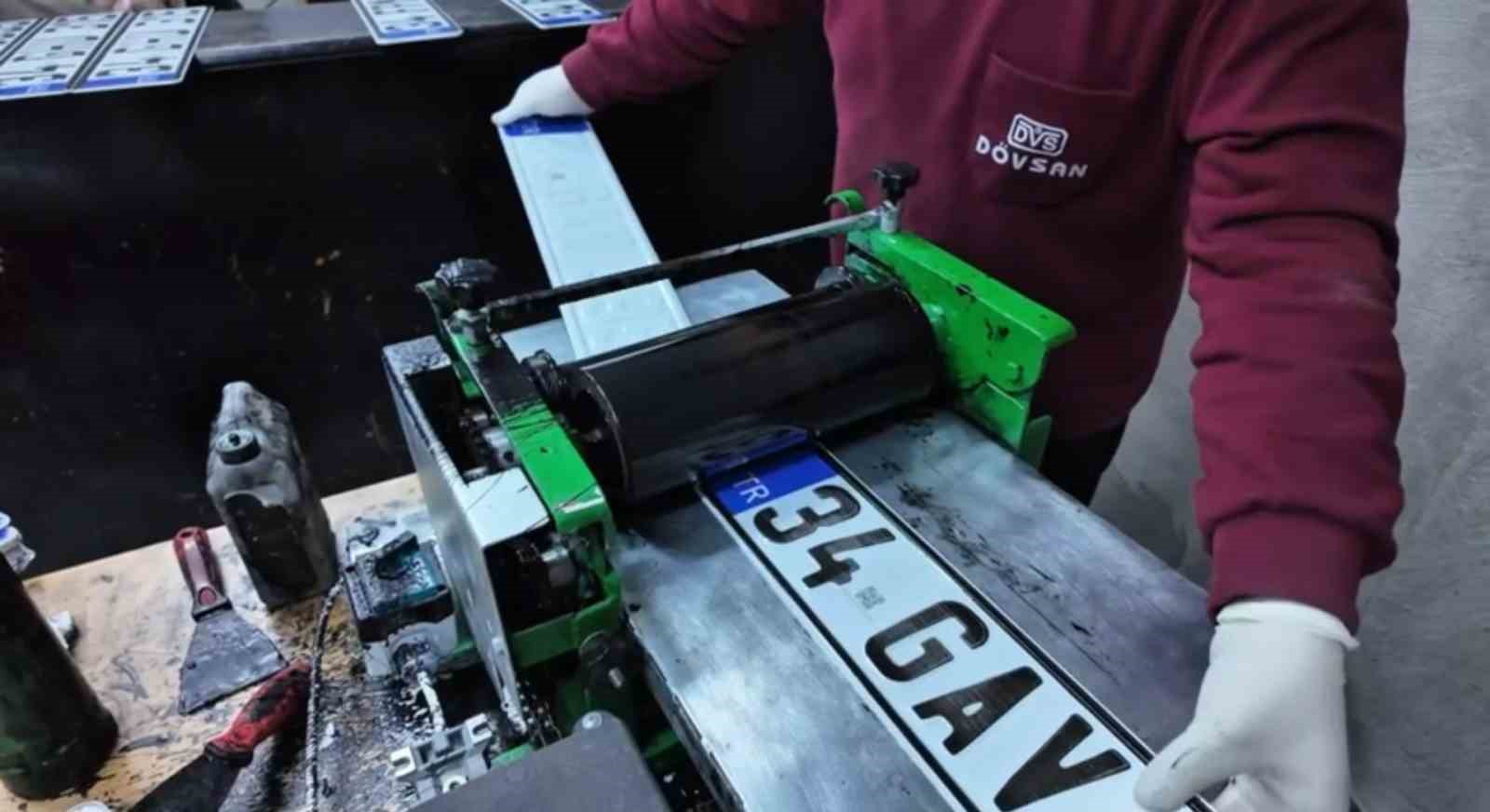 "Plakam sahte mi?" paniği izdihama neden oldu: Şoförler Odası’na başvurular 5 katına çıktı
