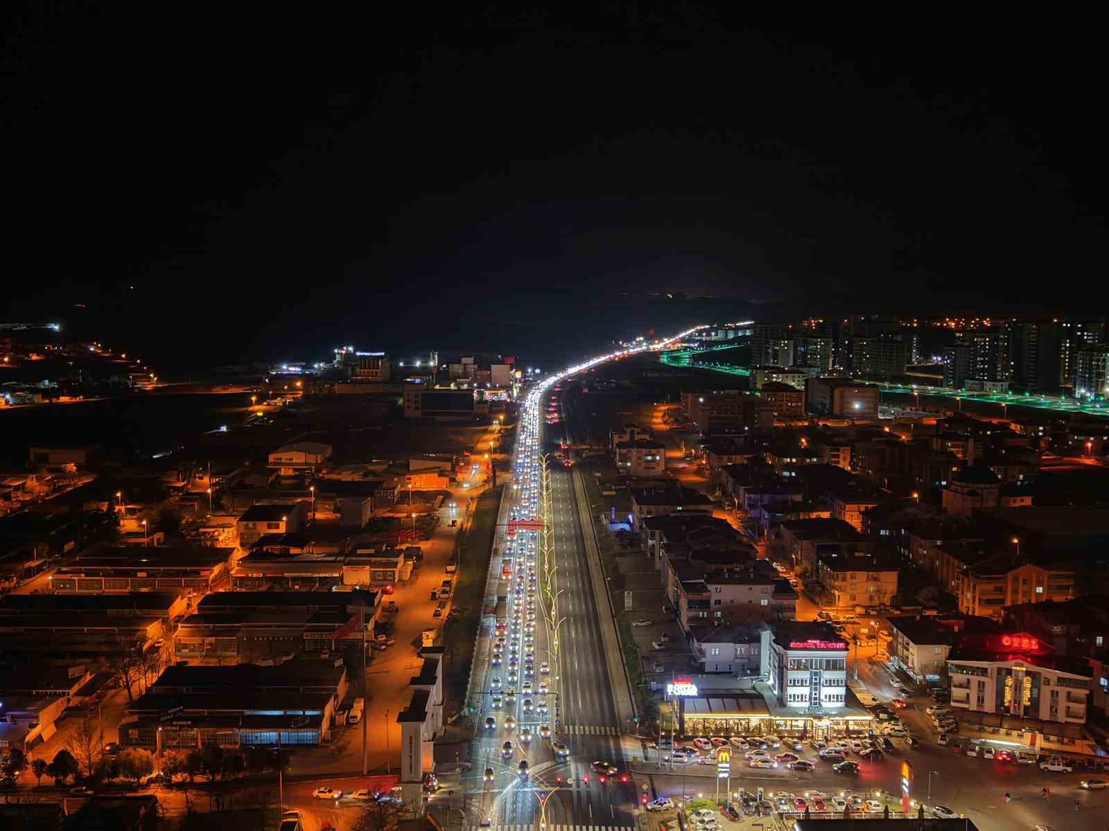 Polatlı’da bayram dönüşü oluşan trafik havadan görüntülendi
