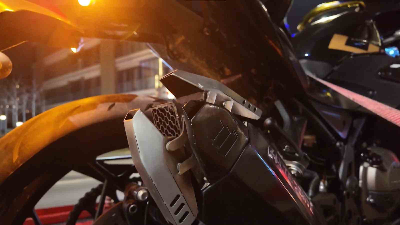 Polis gözünden kaçmadı: Gizli egzoz sistemi ortaya çıkarıldı
