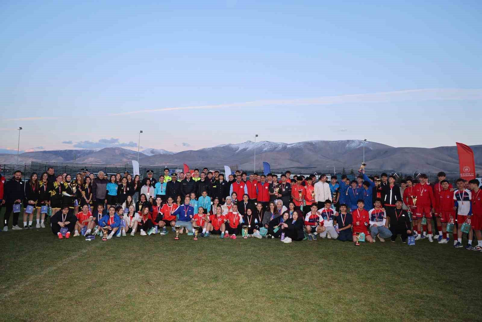 Polis Haftası Futbol Turnuvası tamamlandı
