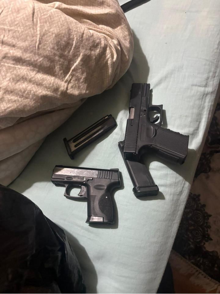 Polis pizzacı kılığına girdi, "Baron abla" lakaplı torbacı kadını yakaladı
