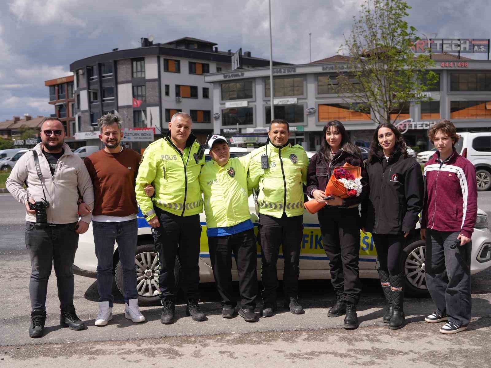 Polislere 10 Nisan sürprizi
