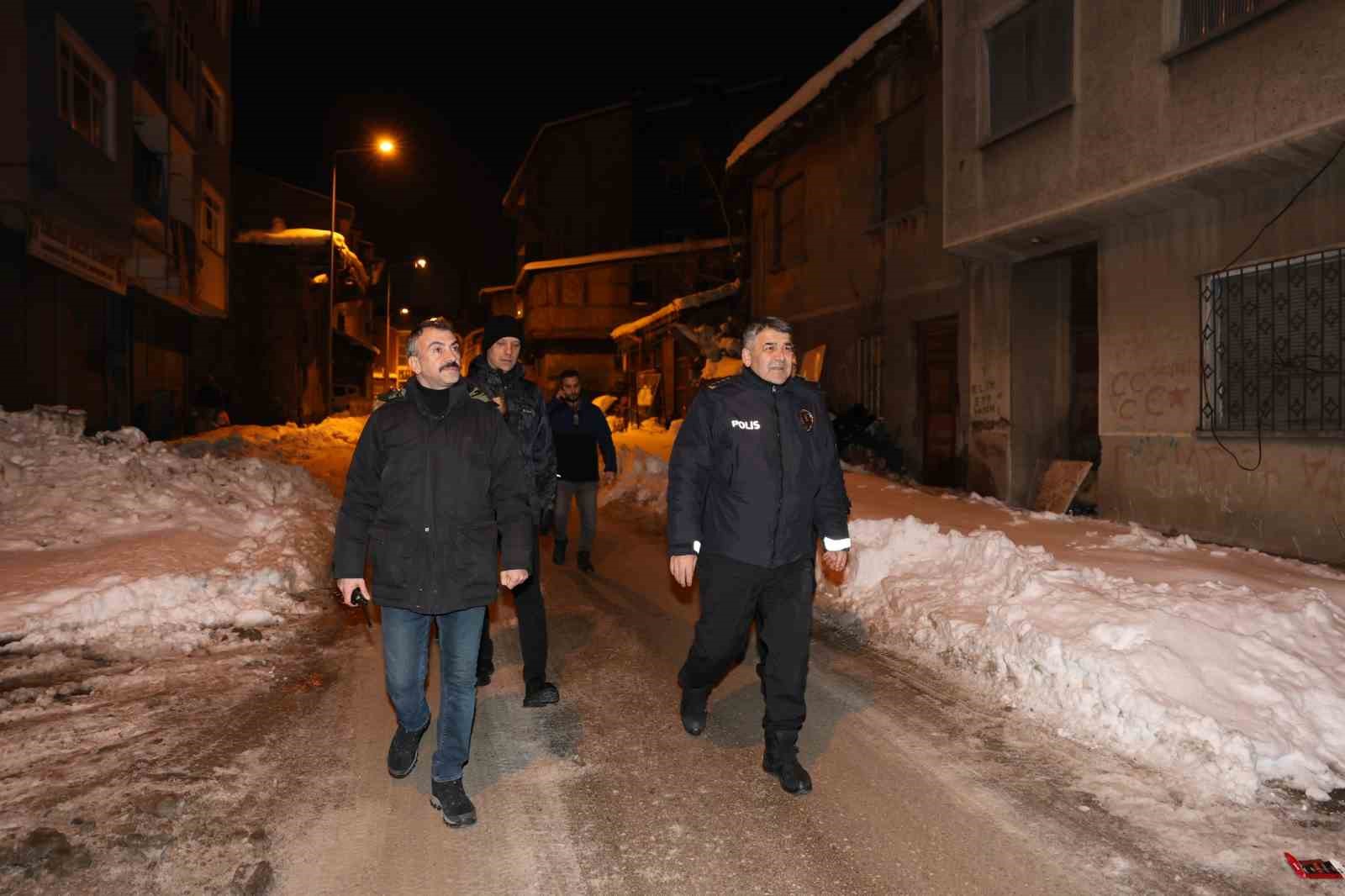 Polisten "Narko Alan" operasyonu
