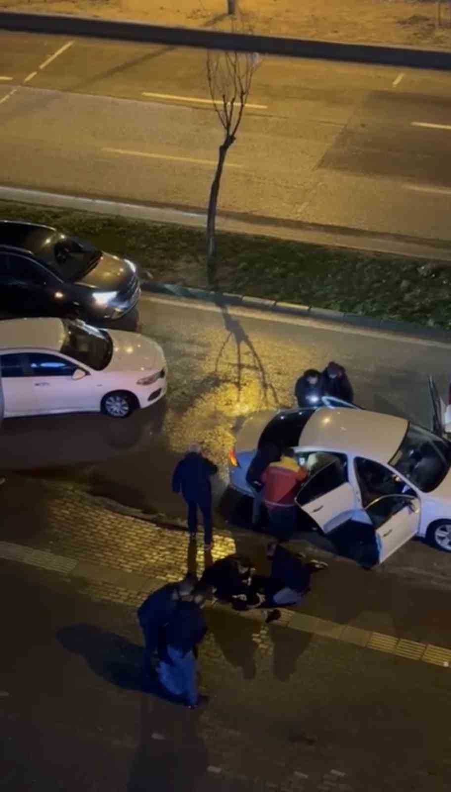 Pompacı kılığına girdi, el bombalı arabayı böyle yakaladı
