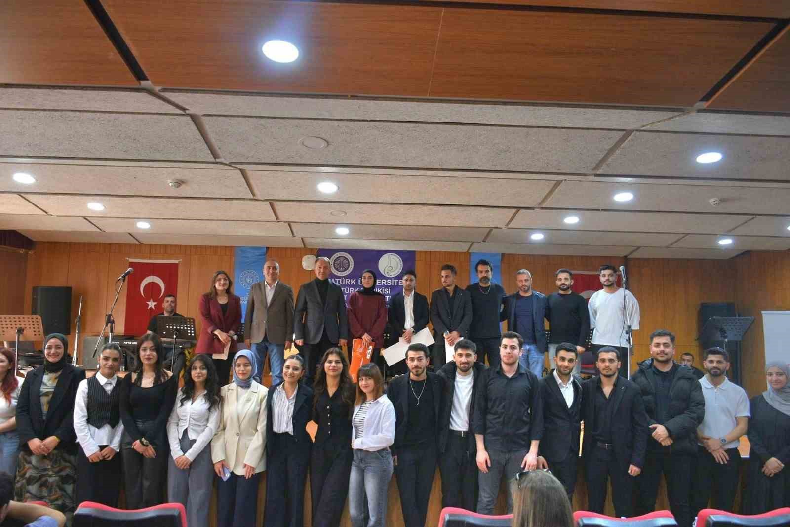 Popüler müziğin şampiyonu Tüter
