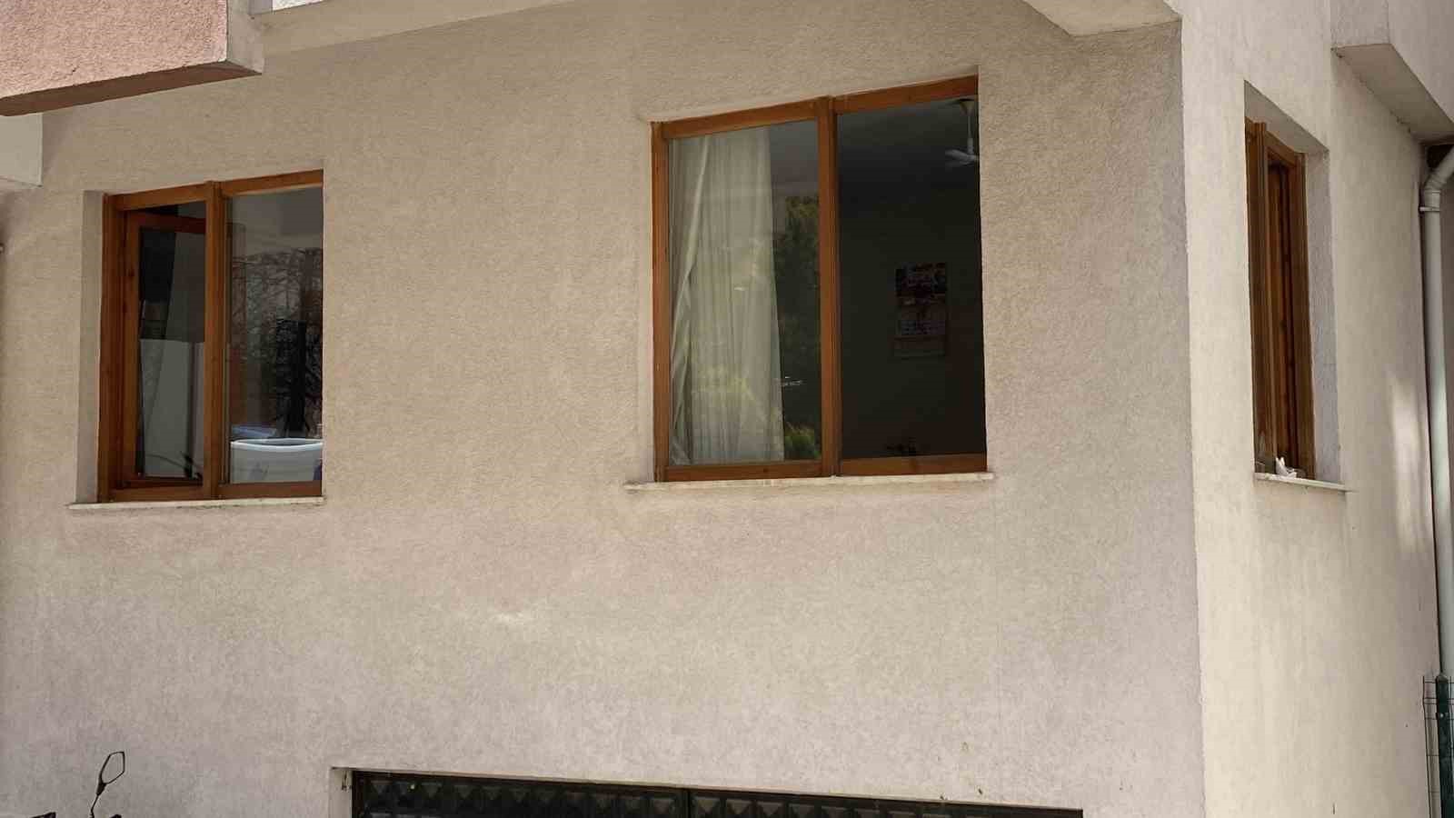 Prizde unutulan saç kurutma makinesi yangın çıkarttı, ekipler harekete geçti
