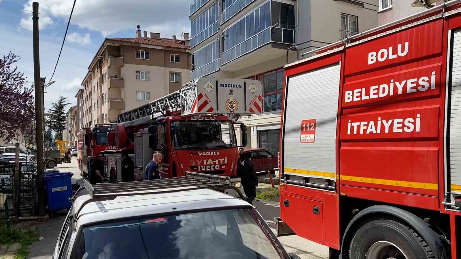 Prizde unutulan saç kurutma makinesi yangın çıkarttı, ekipler harekete geçti
