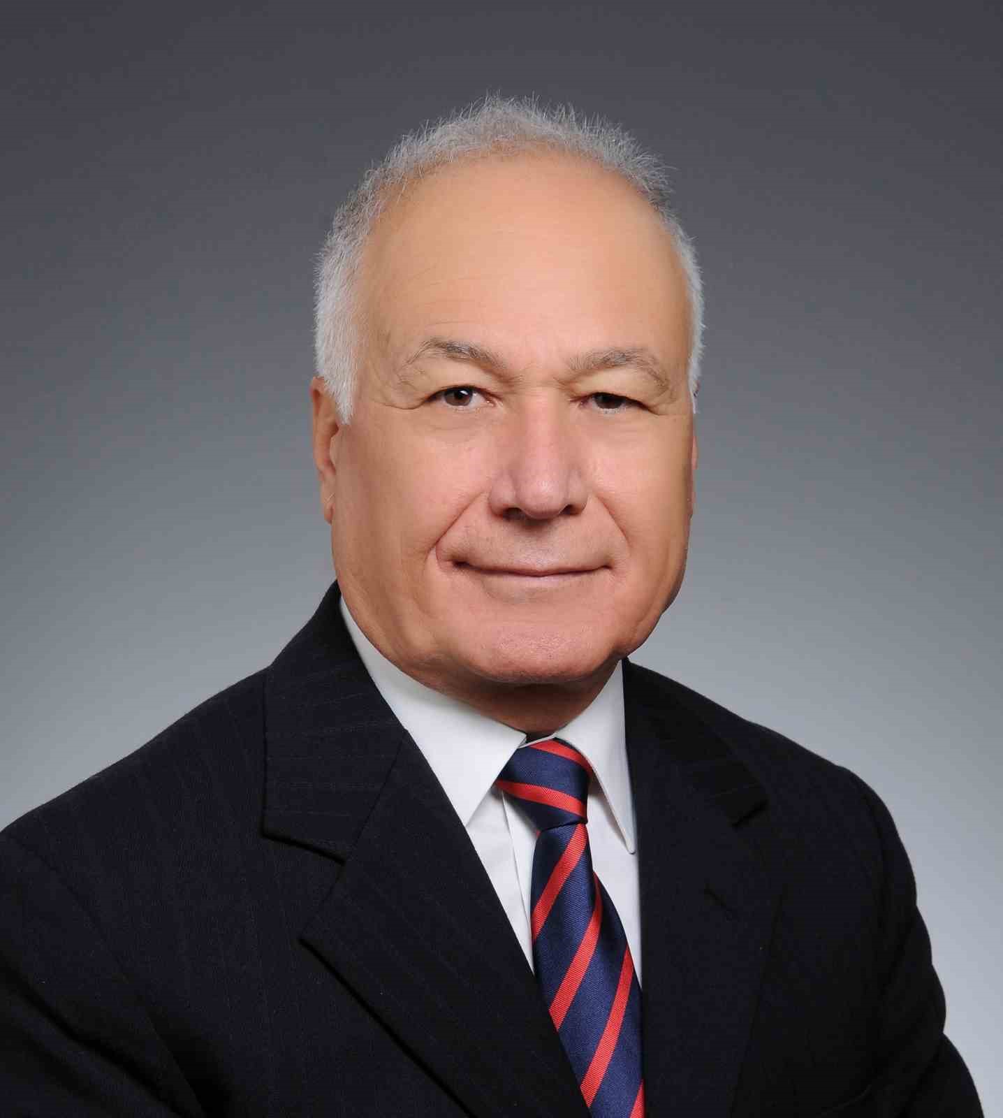 Prof. Dr. Halil Kumbur: "Su kaynakları iyi yönetilmezse Türkiye su fakiri olacak"
Prof. Dr. Halil Kumbur: "Su kaynakları iyi yönetilmezse Türkiye su fakiri olacak"