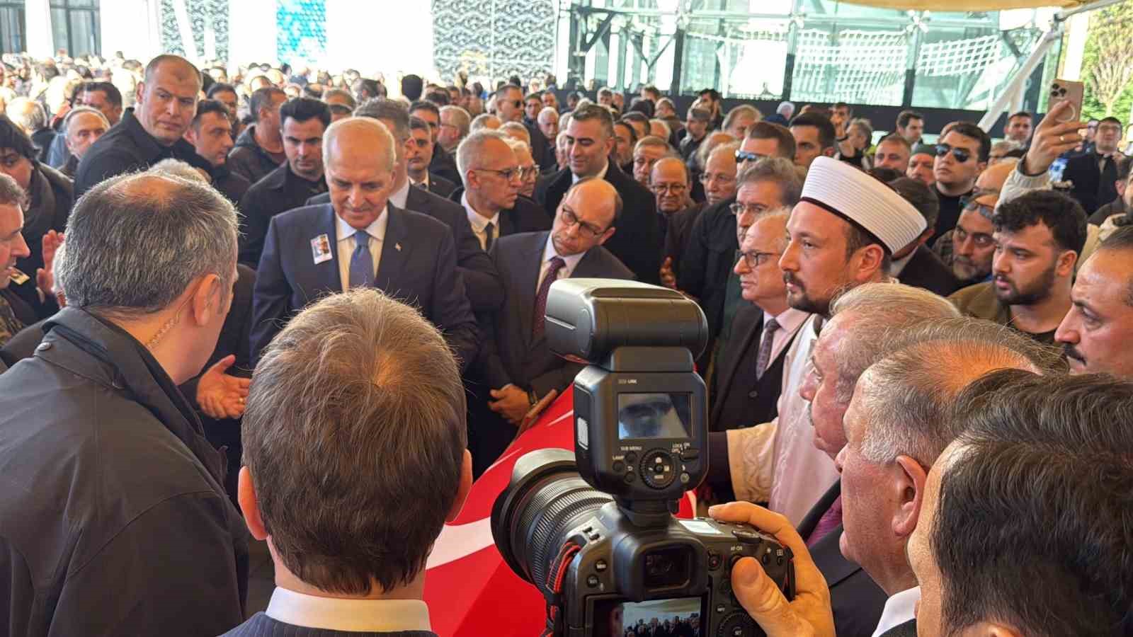 Prof. Dr. Hasan Hüsrev Hatemi, son yolculuğuna uğurlandı
