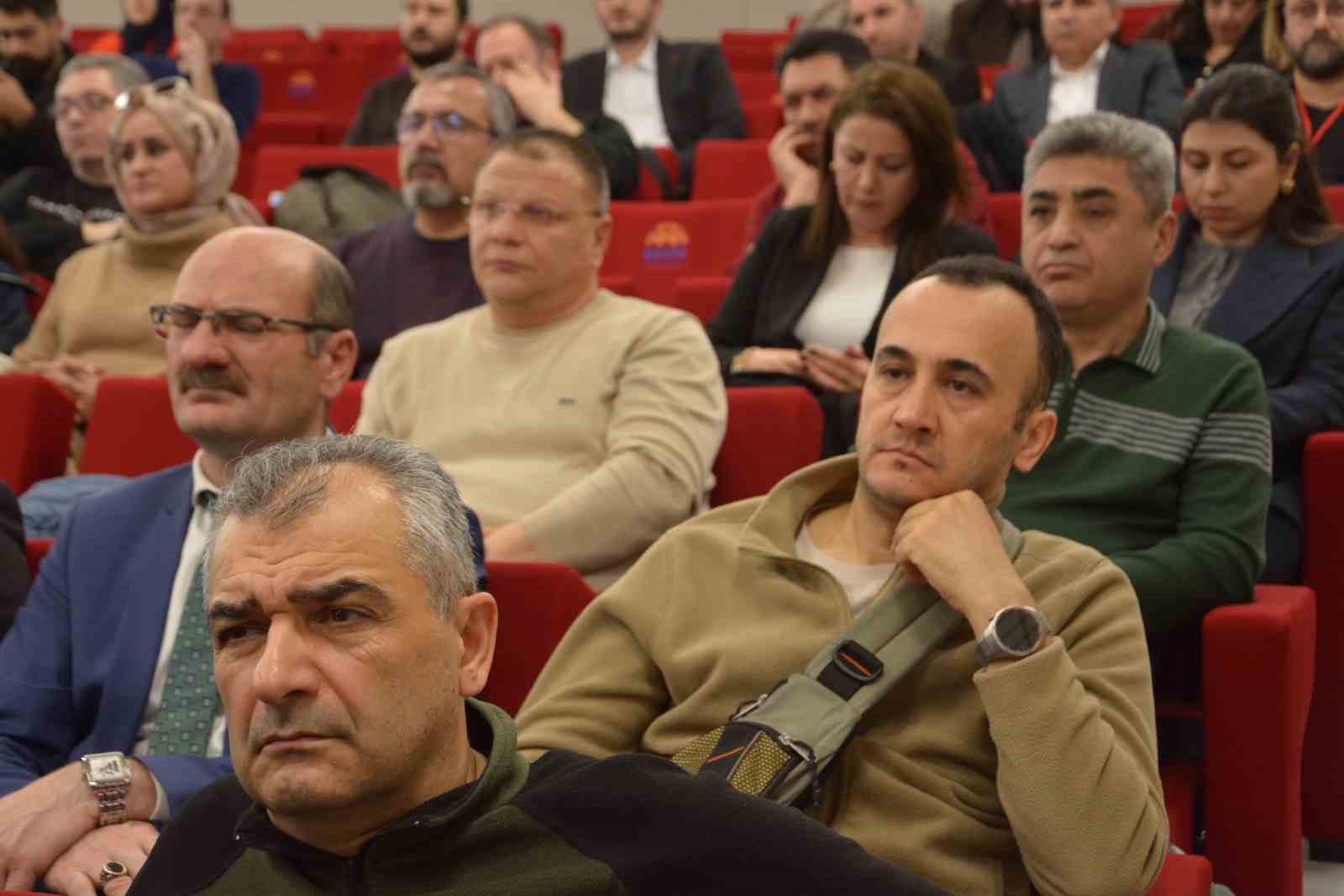 Prof. Dr. Scachner: "Anadolu, her zaman iklimin oynaklığına maruz kalan bir bölge olmuştur"
