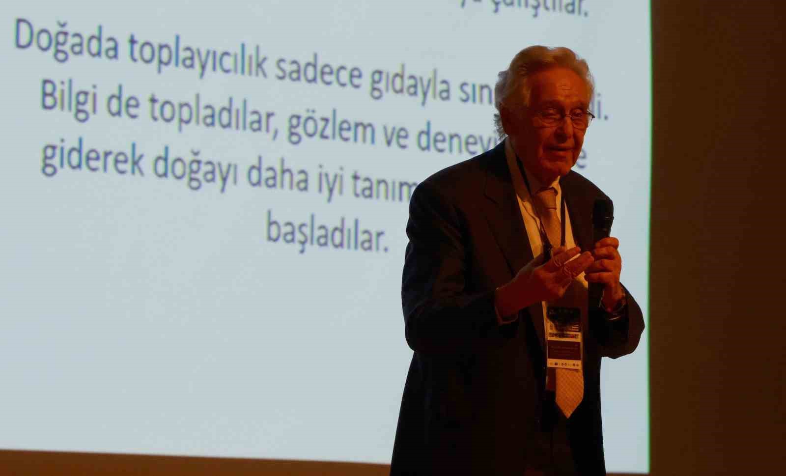 Prof. Dr. Taluğ: "İnsan dışı memeli biyokütlesinin yüzde 94’ünü çiftlik hayvanları oluşturuyor"
