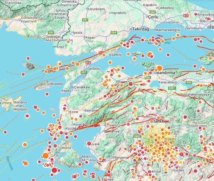 Prof. Dr. Tolga Bekler: "Biga mikro deprem aktivitesinin de en çok olduğu bölgelerden bir tanesi"
