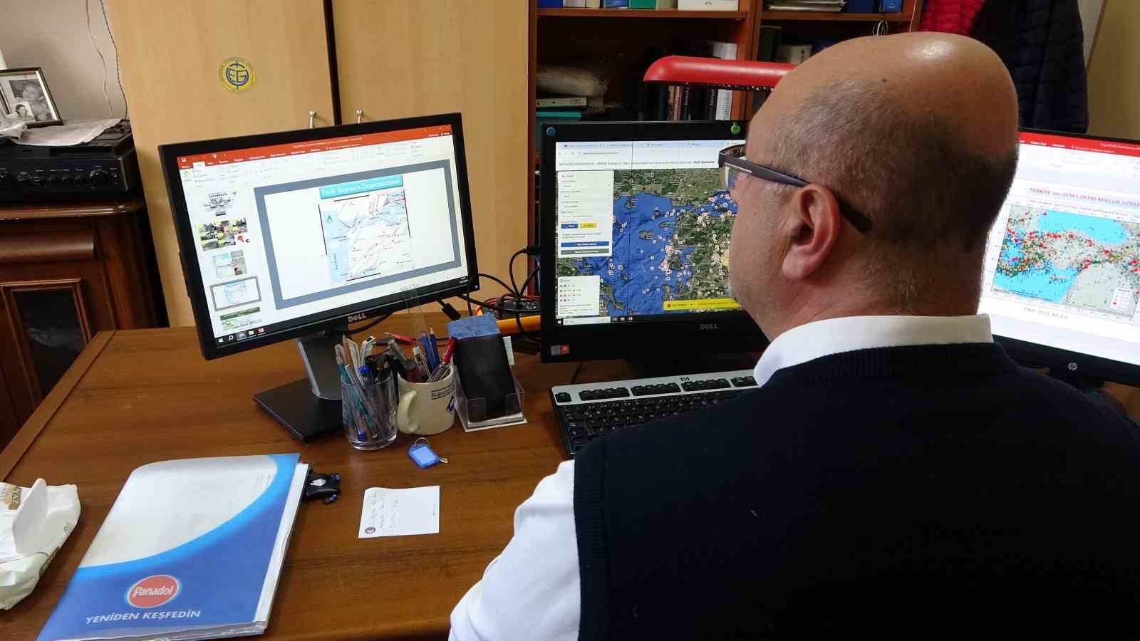 Prof. Dr. Tolga Bekler: "Biga mikro deprem aktivitesinin de en çok olduğu bölgelerden bir tanesi"
