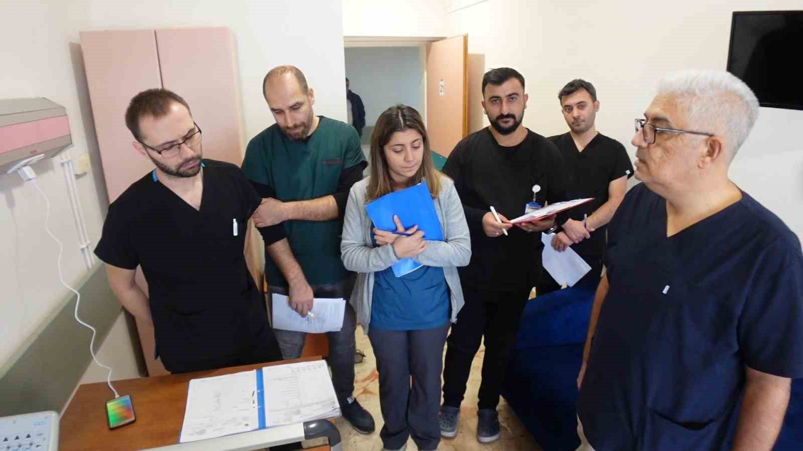 Prof. Dr. Yalnız: "Sağlıklı yaşam için düzenli hareket edilmesi gerekiyor"
