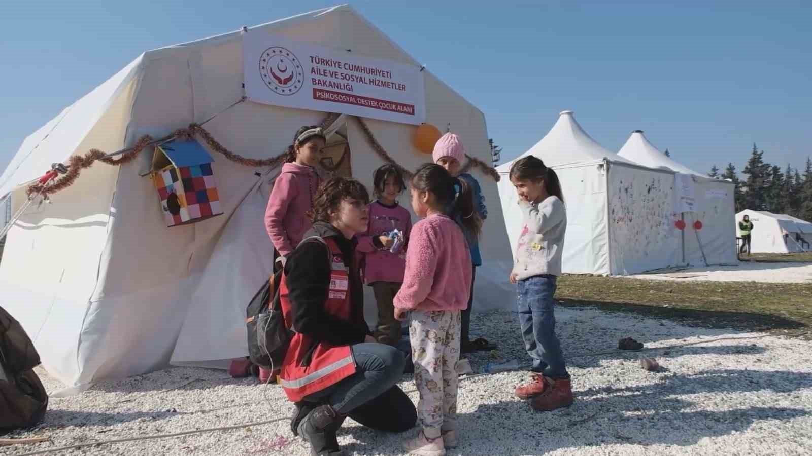 Psikososyal Destek Ekipleri sıfırıncı dakikadan itibaren vatandaşın yanında
