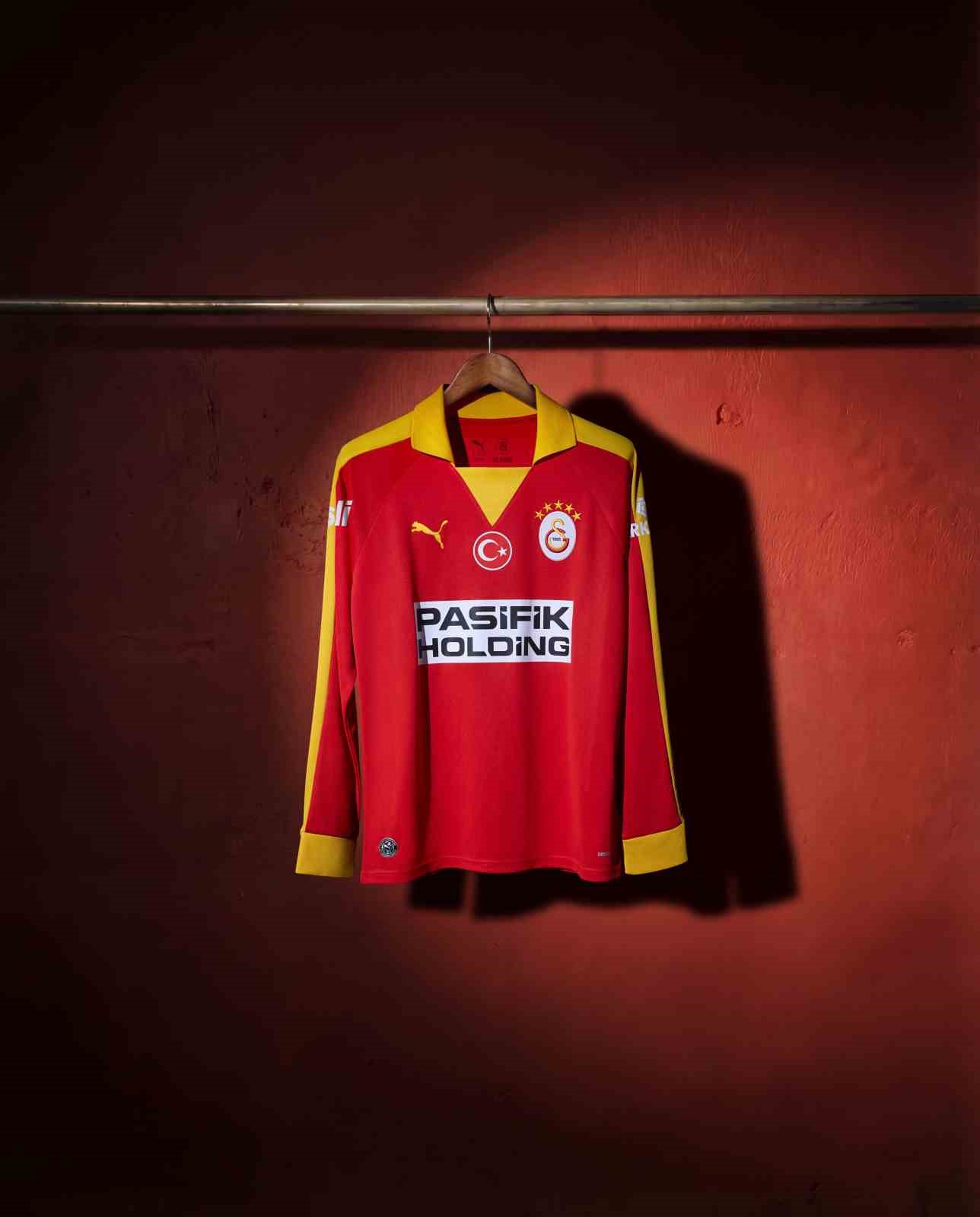 Puma’dan Galatasaray’a retro tasarım
