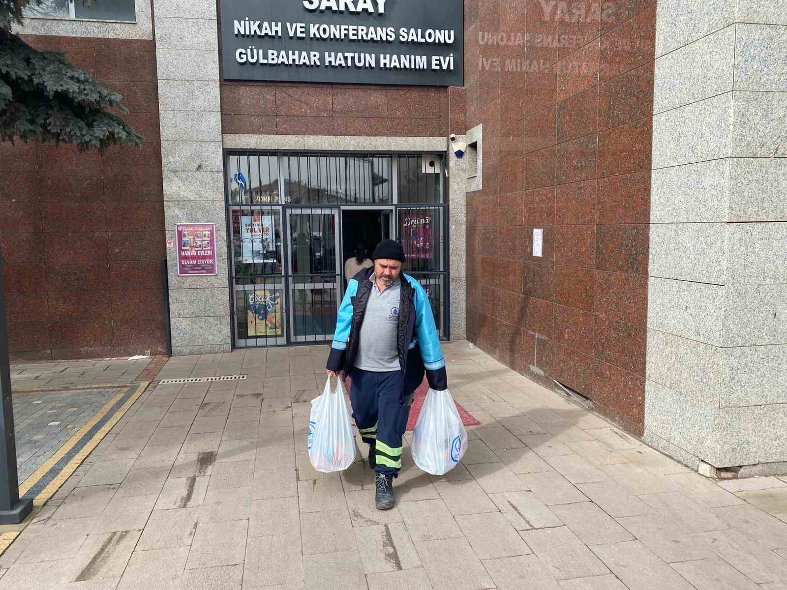 Pursaklar Belediyesi’nden Gazzeli ailelere yardım eli
